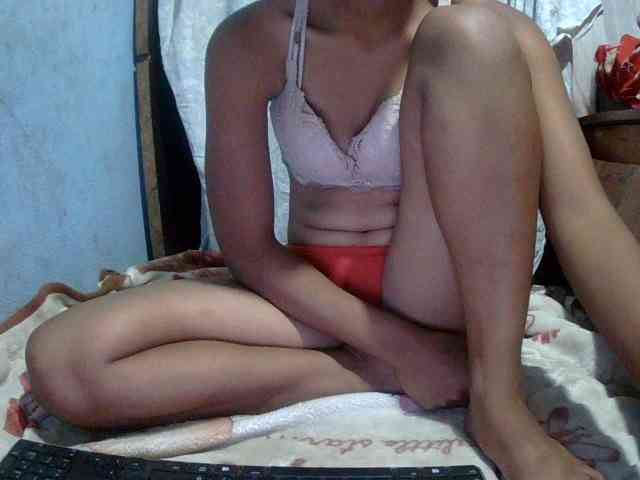 LoveSexx23 webcam