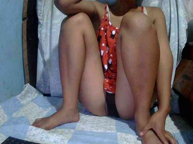 LoveSexx23 webcam