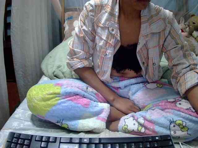 LoveSexx23 webcam