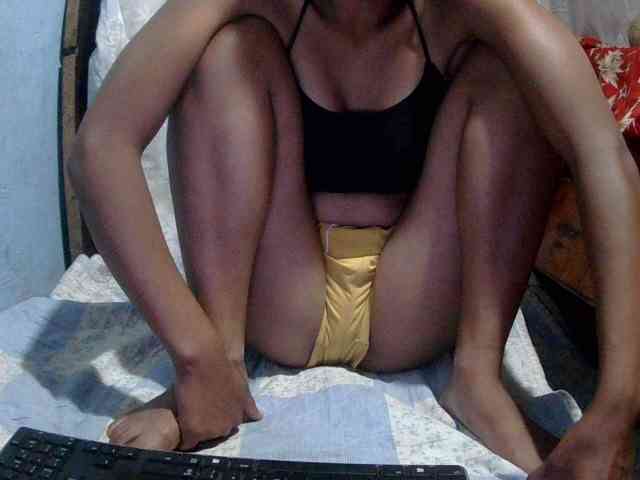 LoveSexx23 webcam