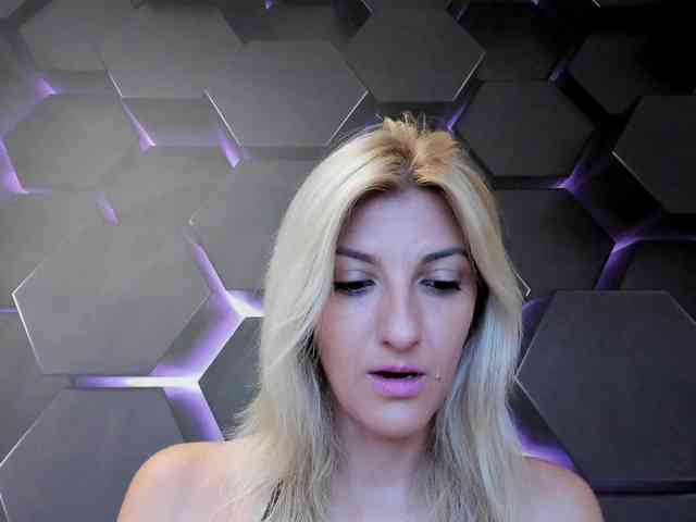 rileylannaxxx webcam