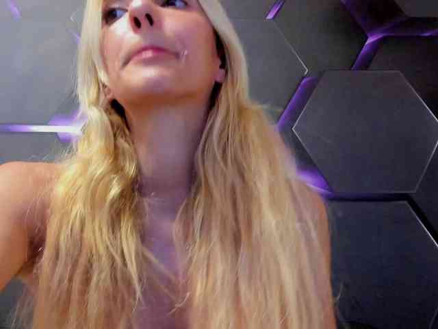 rileylannaxxx webcam