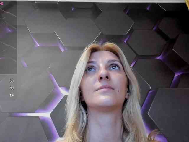 rileylannaxxx webcam