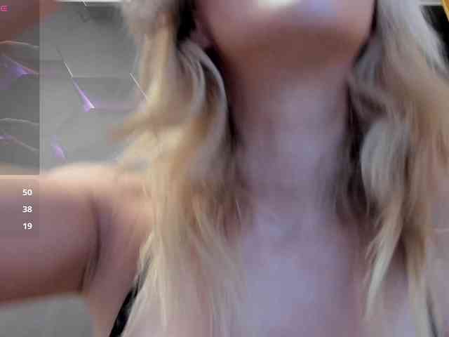 rileylannaxxx webcam