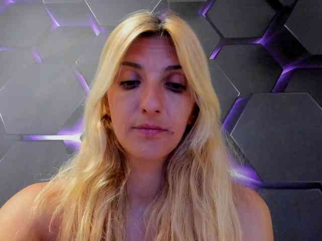 rileylannaxxx webcam