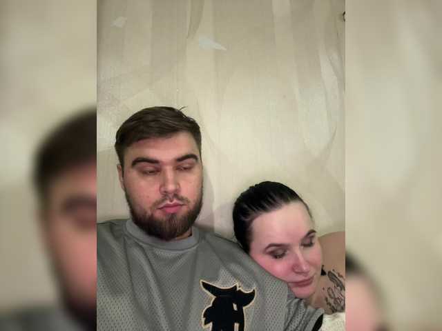 Pair-of-gods123's BongaCams show and profile