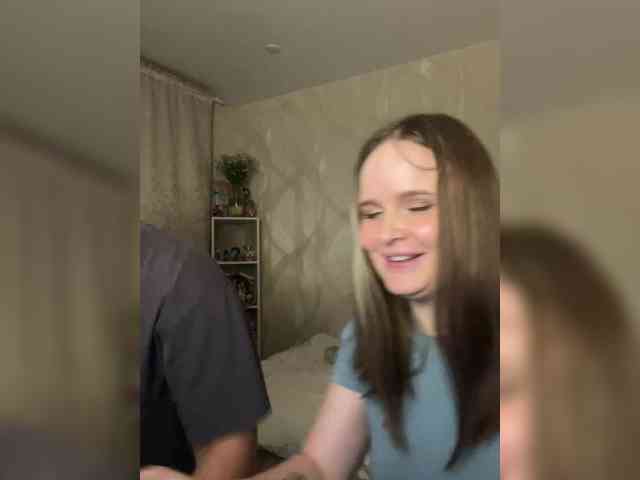 live sex webcam Pair-of-gods123