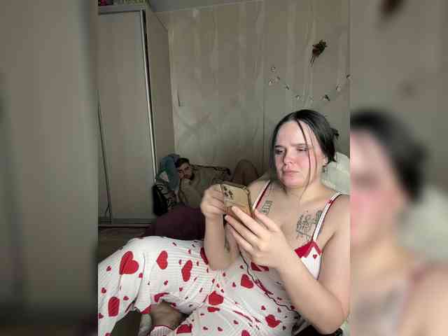 Pair-of-gods123 webcam