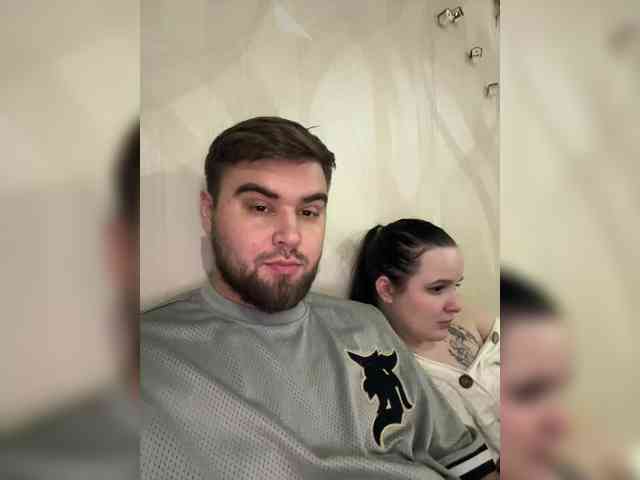 Pair-of-gods123 webcam