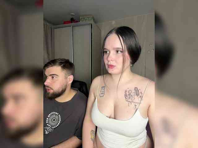 Pair-of-gods123 webcam