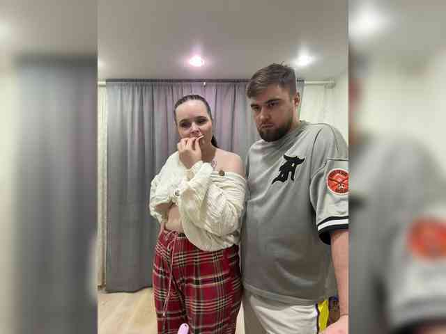 Pair-of-gods123 webcam