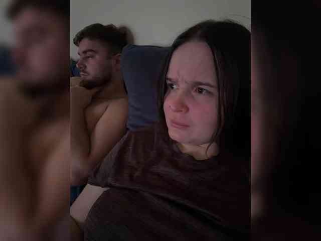 Pair-of-gods123 webcam