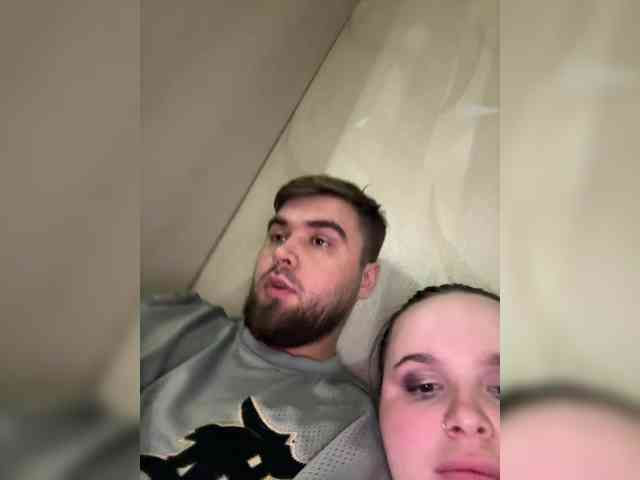 Pair-of-gods123 webcam