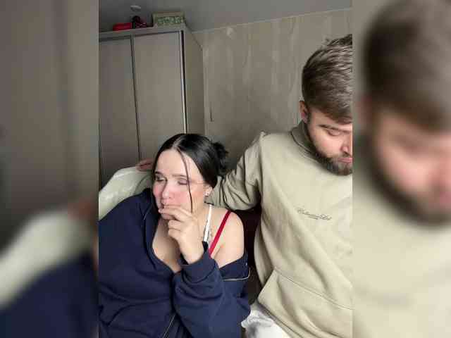 Pair-of-gods123 webcam