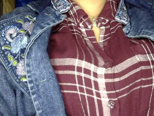 lima11's BongaCams show and profile