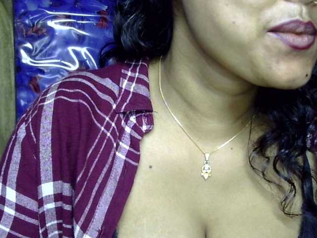 lima11's BongaCams show and profile