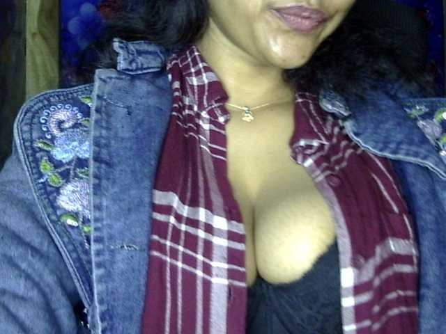 lima11's BongaCams show and profile