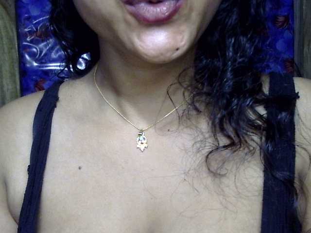 lima11's BongaCams show and profile