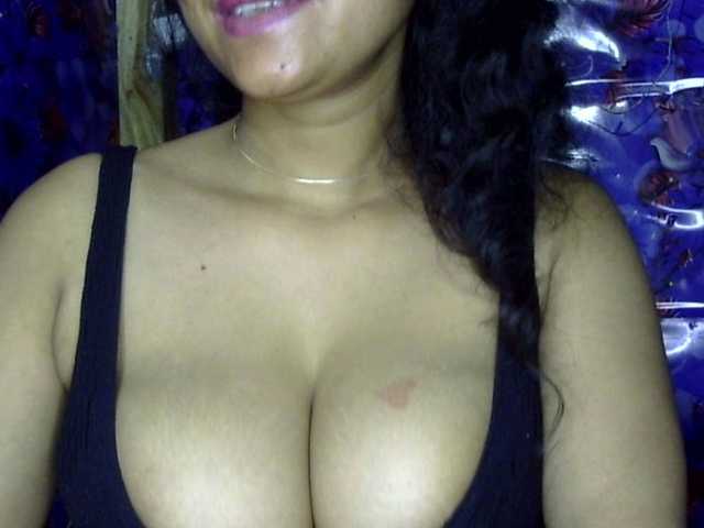 lima11 live cam profile