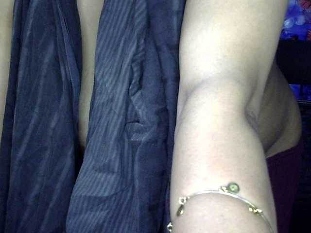 lima11's BongaCams show and profile