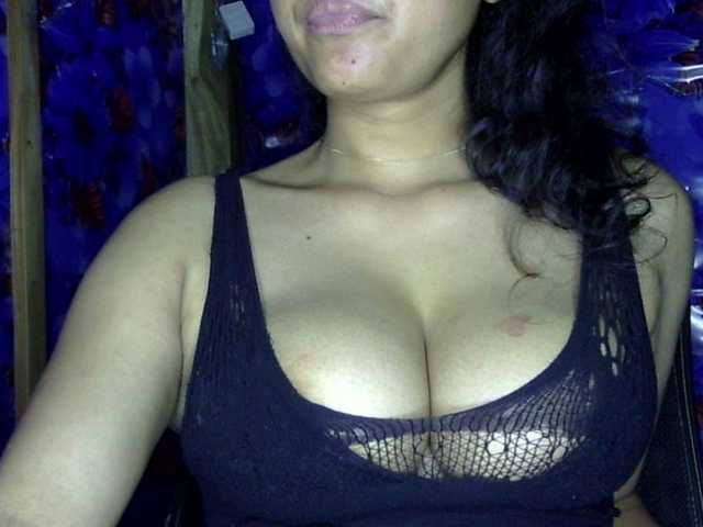 lima11's BongaCams show and profile