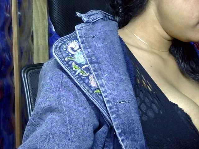 lima11's BongaCams show and profile