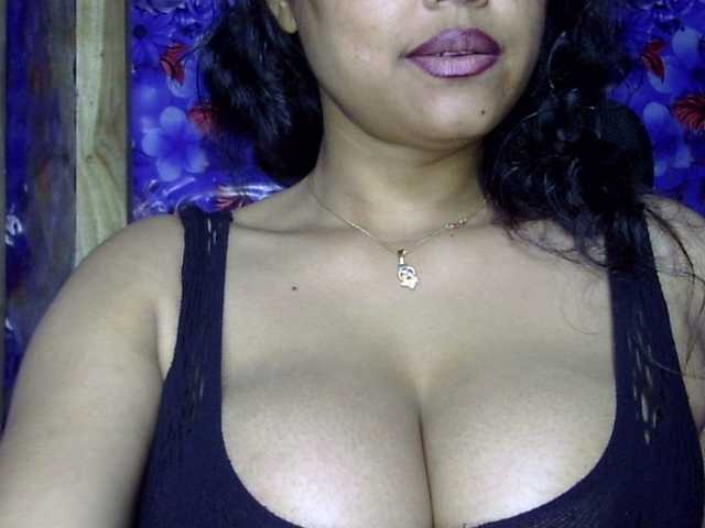 lima11's BongaCams show and profile