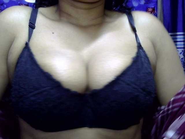 lima11's BongaCams show and profile