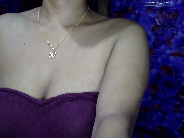 lima11's BongaCams show and profile