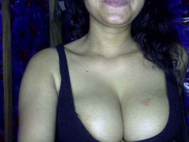 lima11's BongaCams show and profile