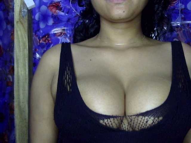 lima11 live cam profile