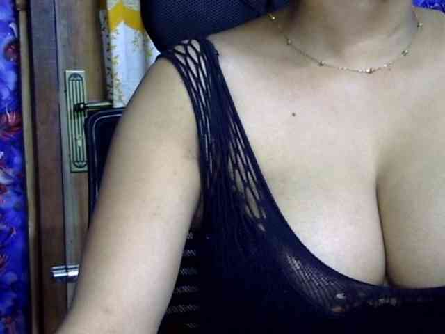 Nusrat-Mimi webcam