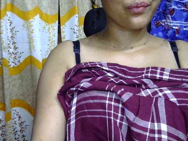 Nusrat-Mimi webcam