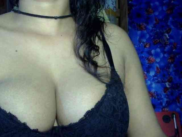 Nusrat-Mimi webcam