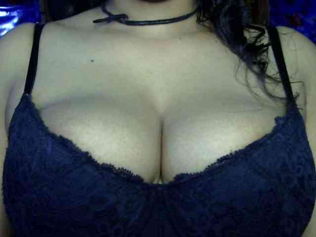 Nusrat-Mimi webcam