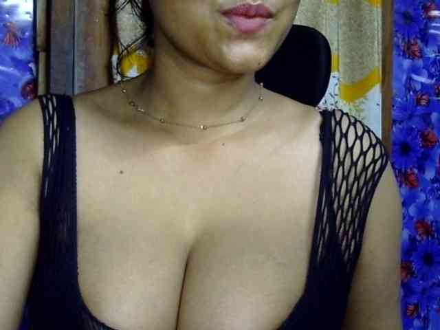 Nusrat-Mimi webcam