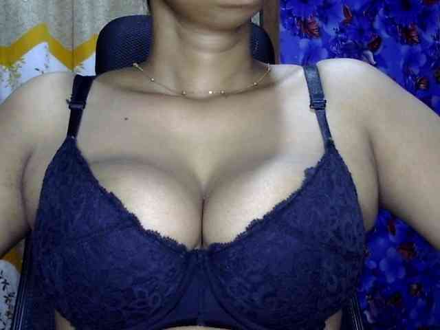 Nusrat-Mimi webcam
