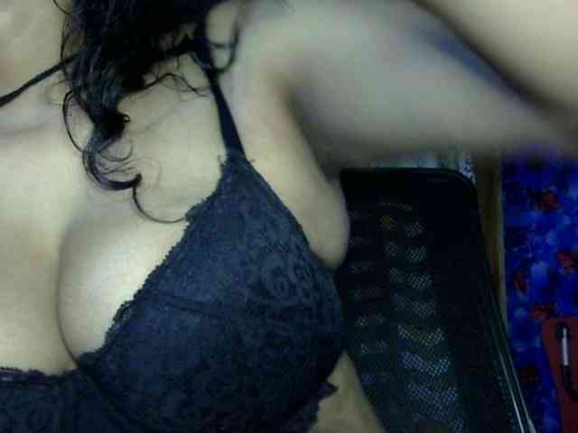 Nusrat-Mimi webcam