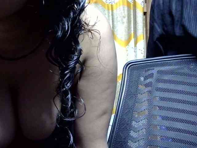 Nusrat-Mimi webcam