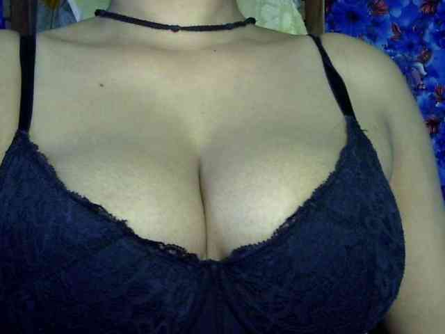 Nusrat-Mimi webcam