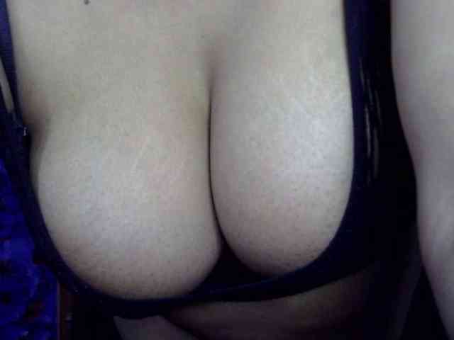 Nusrat-Mimi webcam