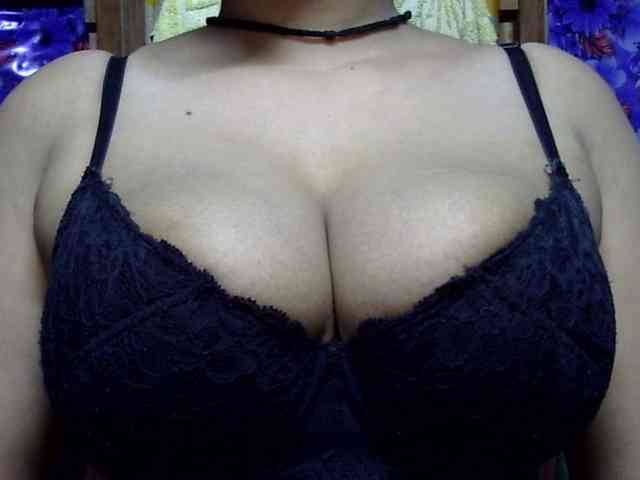 Nusrat-Mimi webcam