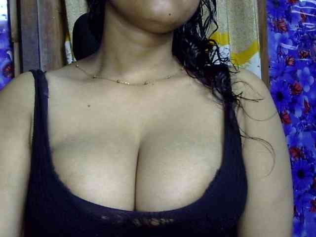 Nusrat-Mimi webcam