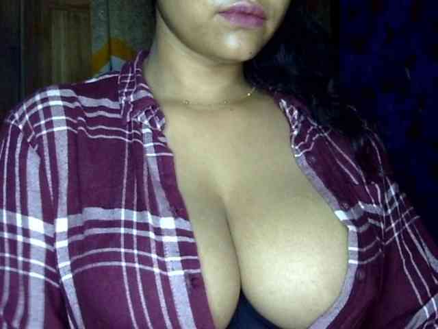Nusrat-Mimi webcam