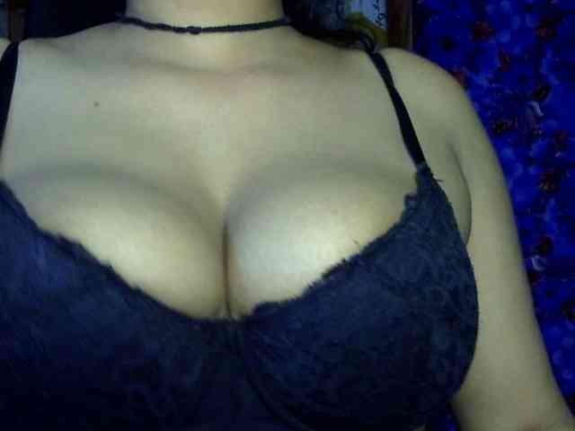 Nusrat-Mimi webcam
