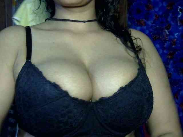 Nusrat-Mimi webcam