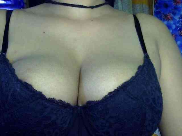 Nusrat-Mimi webcam