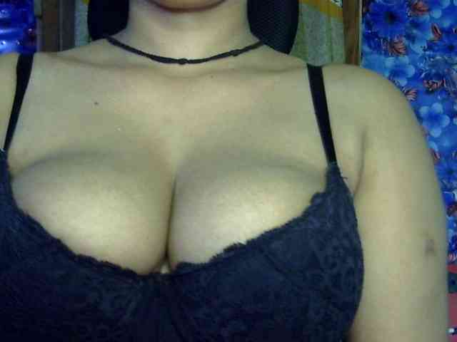 Nusrat-Mimi webcam