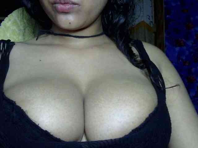 Nusrat-Mimi webcam