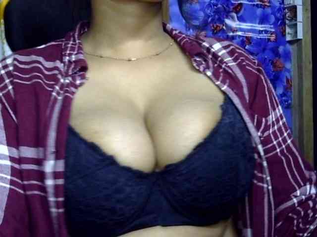 Nusrat-Mimi webcam